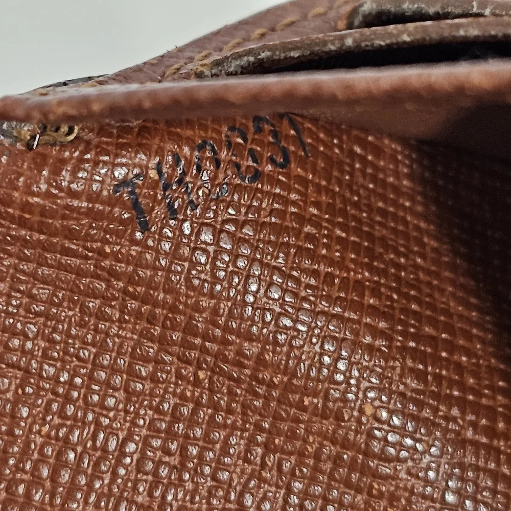 Louise Vuitton Vintage 2001 Brown Monogram Canvas Porte Tresor Long Wallet - Picture 15 of 16